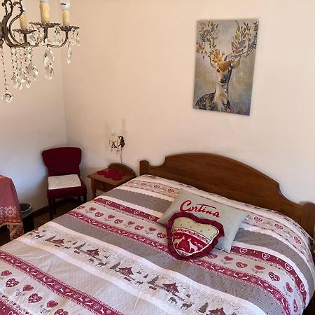 Ciasa Nonna Bon Bon Hotel Cortina d'Ampezzo Ngoại thất bức ảnh